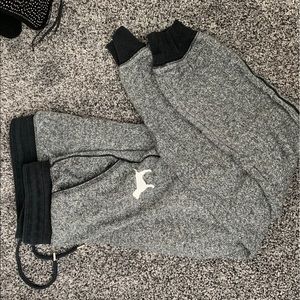 PINK sweatpants, heather grey size small